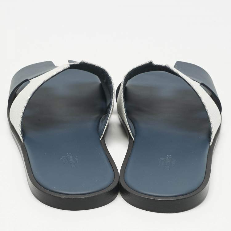 Pre Owned Hermes Navy Blue/White Leather and Canvas Izmir Flat Slides Size 44
