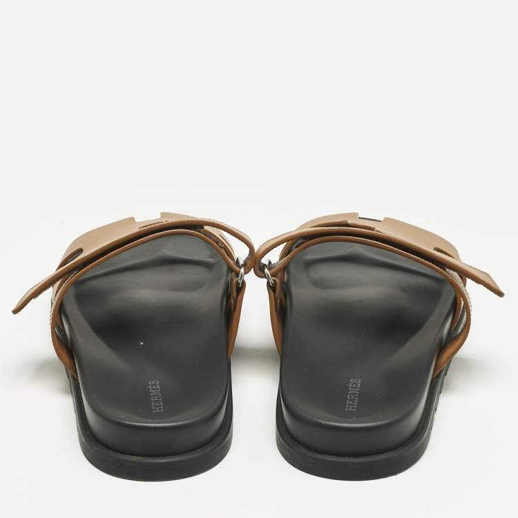 Pre Owned Hermès Brown Leather Chypre Sandals Size 43.5