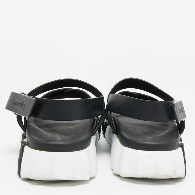 Pre Owned Hermes Black Leather Junior Flat Sandals Size 43.5