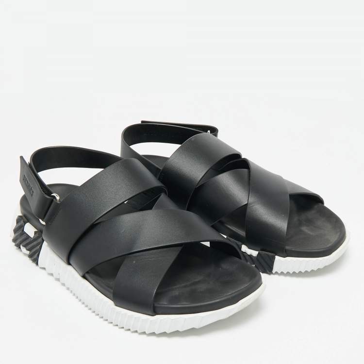 Pre Owned Hermes Black Leather Junior Flat Sandals Size 43.5