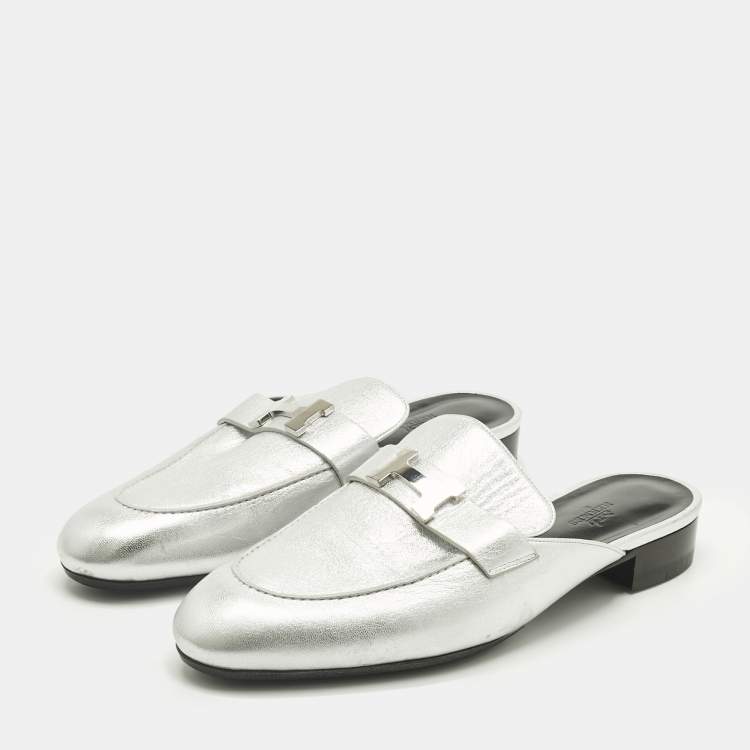 Pre Owned Hermès Silver Leather Trocadero Mules Size 41