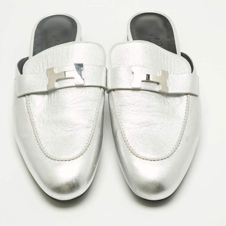 Pre Owned Hermès Silver Leather Trocadero Mules Size 41