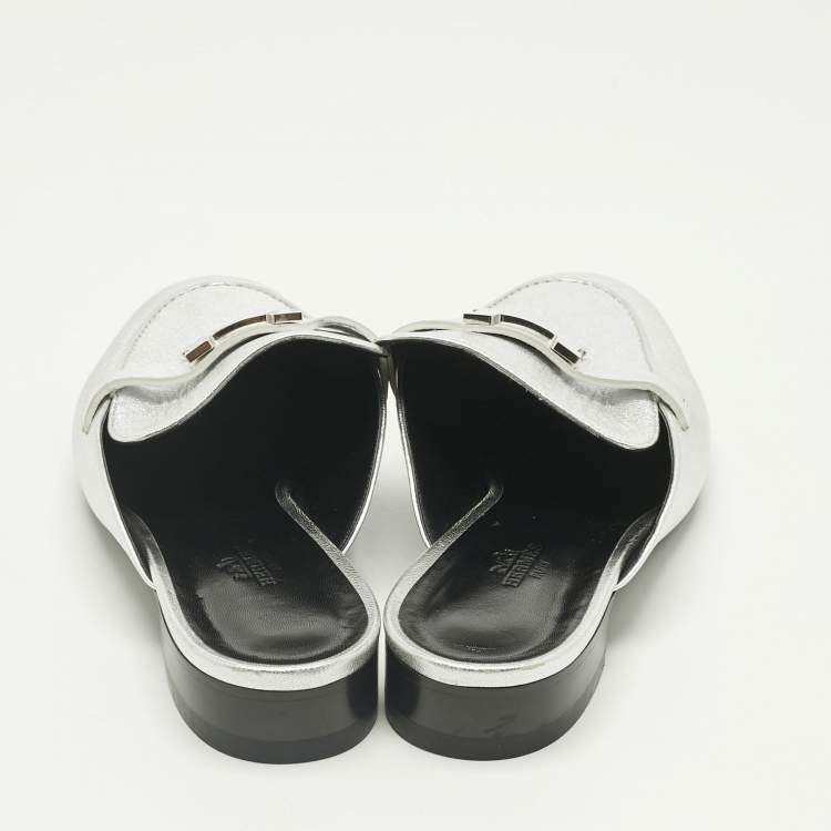 Pre Owned Hermès Silver Leather Trocadero Mules Size 41