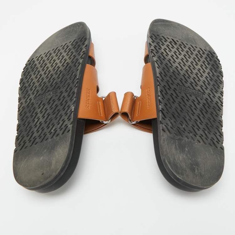 Pre Owned Hermes Brown Leather Chypre Flat Sandals Slide 42