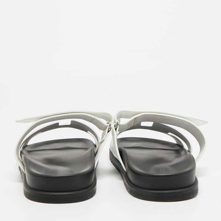 Pre Owned Hermes Chypre Size 41.5 White Leather Flat Slide