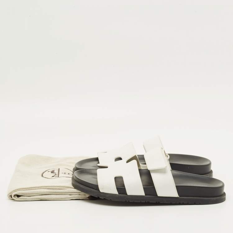 Pre Owned Hermes Chypre Size 40 White Leather Flat Sandals