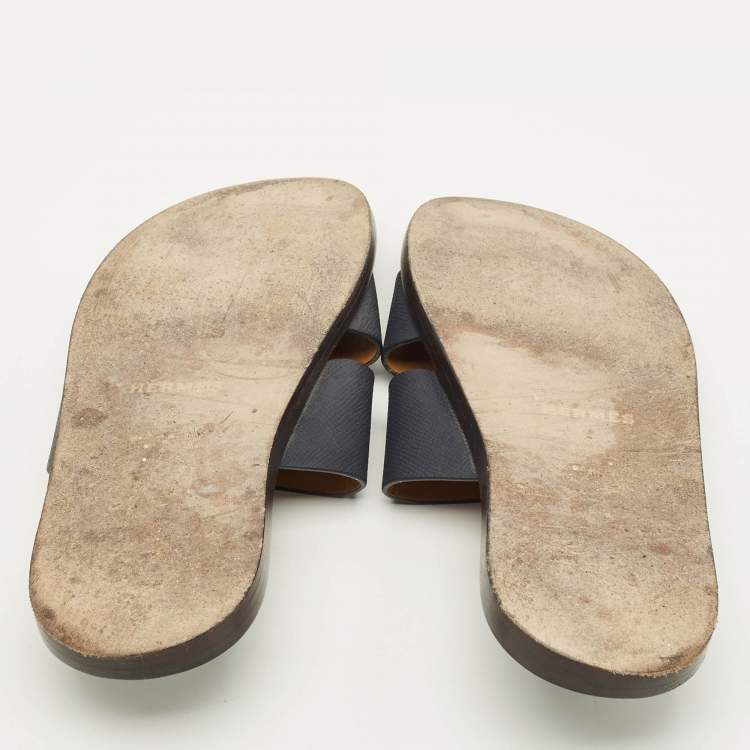 Pre Owned Hermes Izmir Size 42 Navy Blue Leather Flat Slide