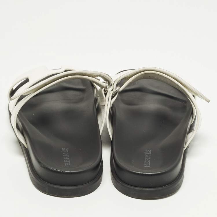 Pre Owned صندل شيبر هيرمس جلد أبيض مقاس 39