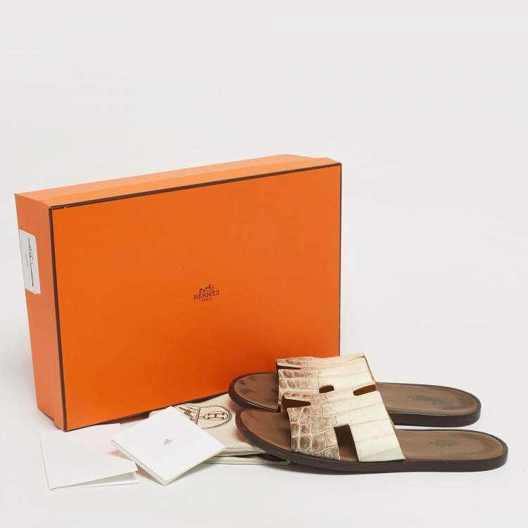 مملوكة مسبقًا Hermes Izmir Size 41.5 White Crocodile Leather Slide Sandals