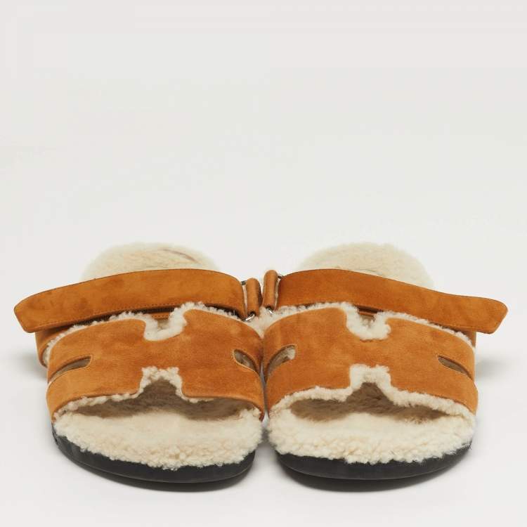 Pre Owned Hermes Chypre Size 42 Tan Shearling Fur and Suede Flat Slide