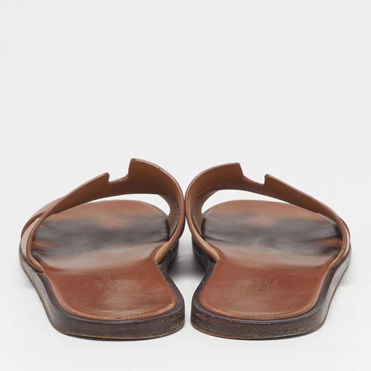 Pre Owned Hermes Izmir Size 41 Brown Leather Flat Slide