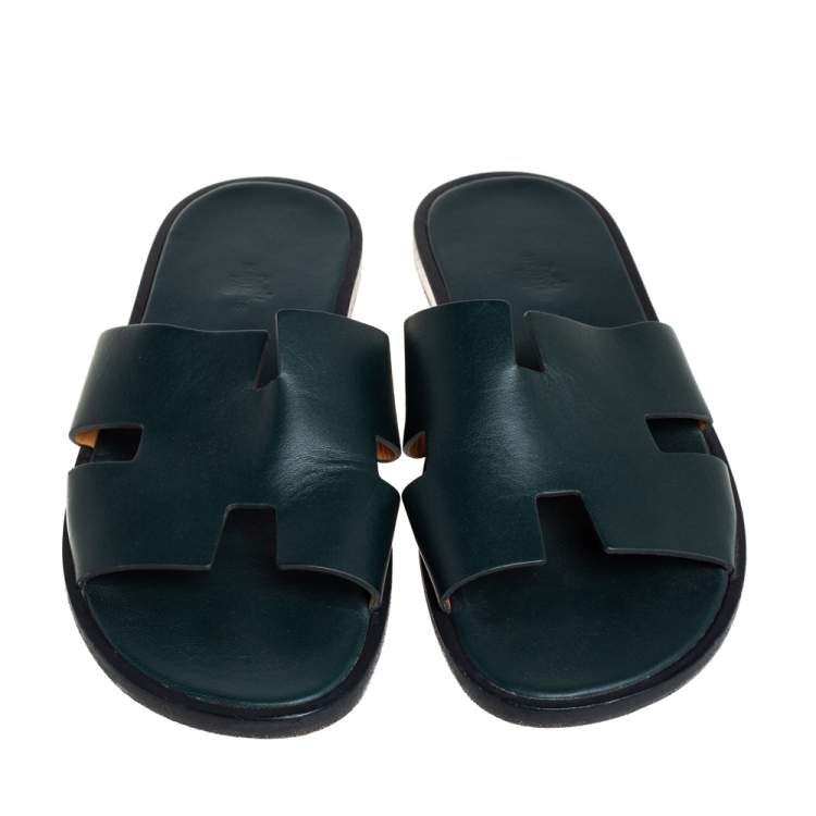 Pre Owned Hermés Green Leather Izmir Flats Sandals Size 41.5