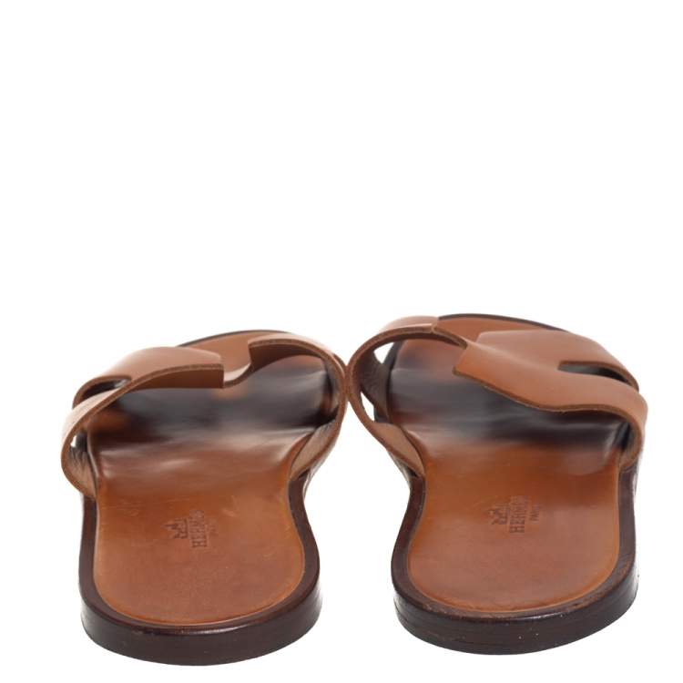 Pre Owned Hermes Brown Leather Izmir Flat Slides Size 42
