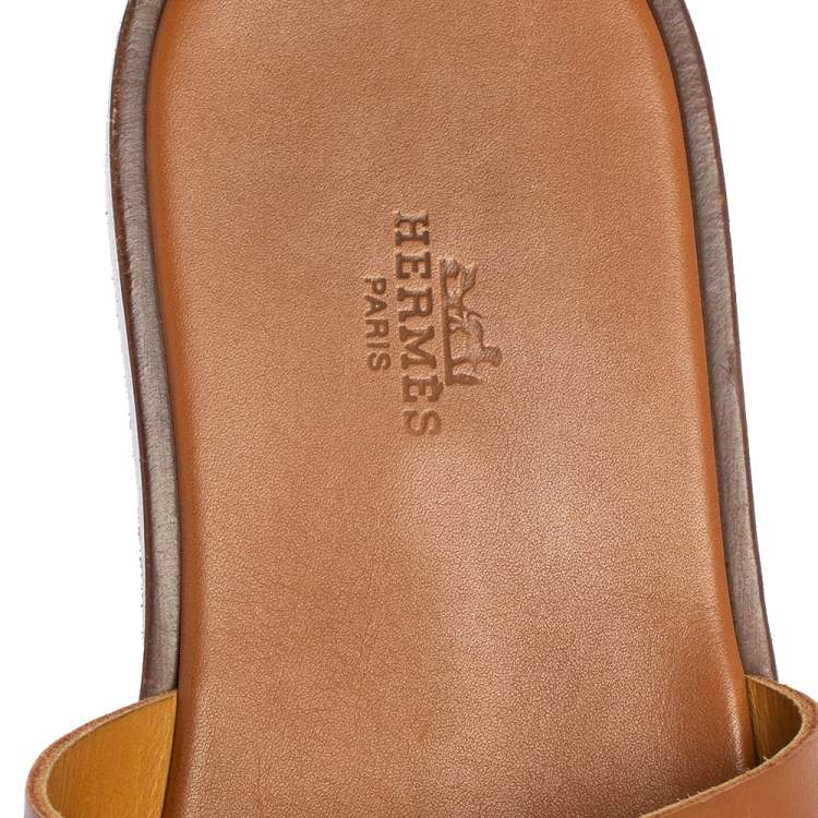 Pre Owned Hermes Tan Leather Izmir Flat Slides Size 44