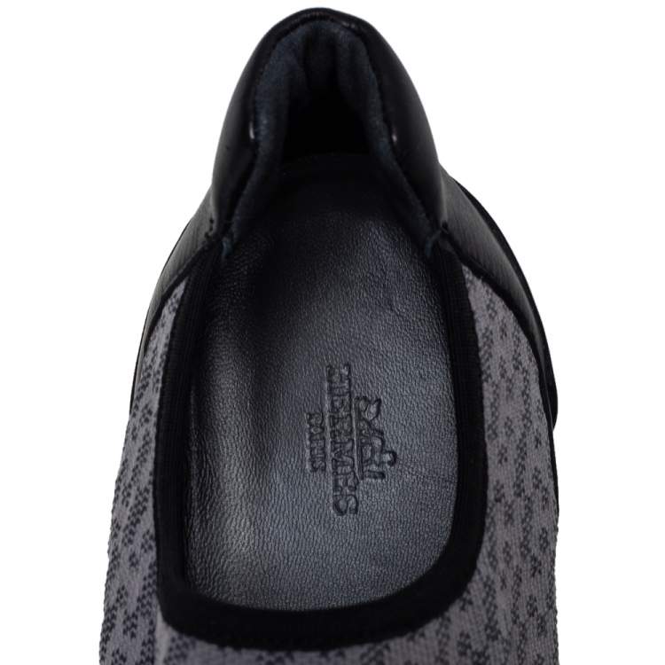 Pre Owned Hermes Grey/Black Fabric and Leather Run Sneakers Size 42.5