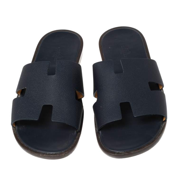 Pre Owned Hermés Dark Blue Leather Izmir Flat Slides Size 42.5