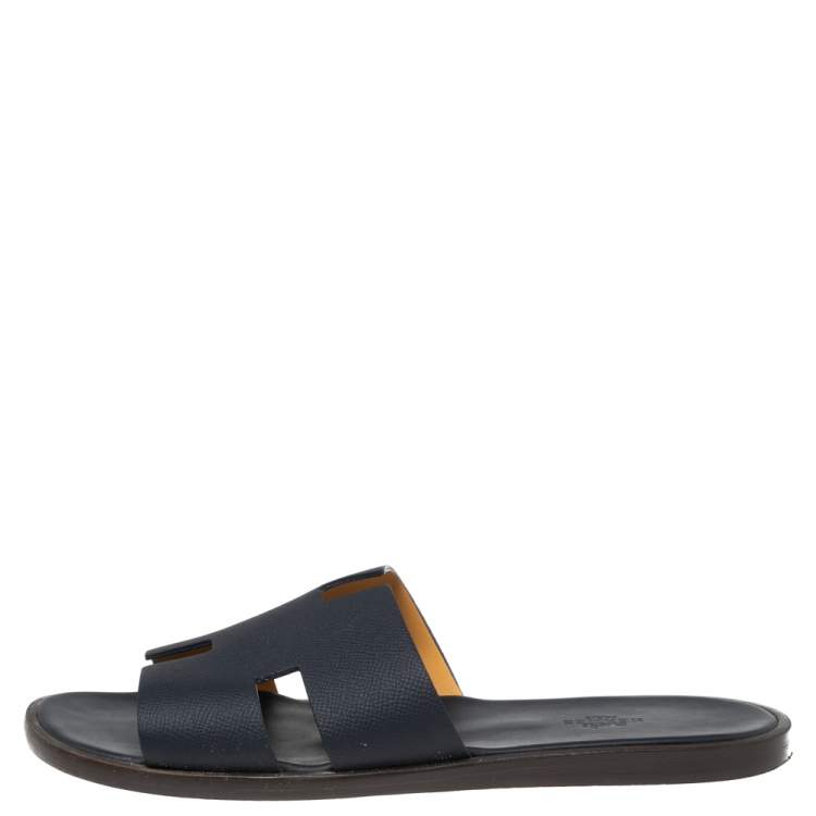 Pre Owned Hermés Dark Blue Leather Izmir Flat Slides Size 42.5