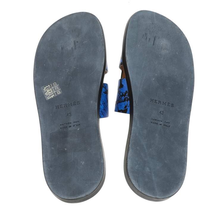 Pre Owned Hermes Blue/Black Leather Peinture Fraiche Print Izmir Flat Slides Size 43