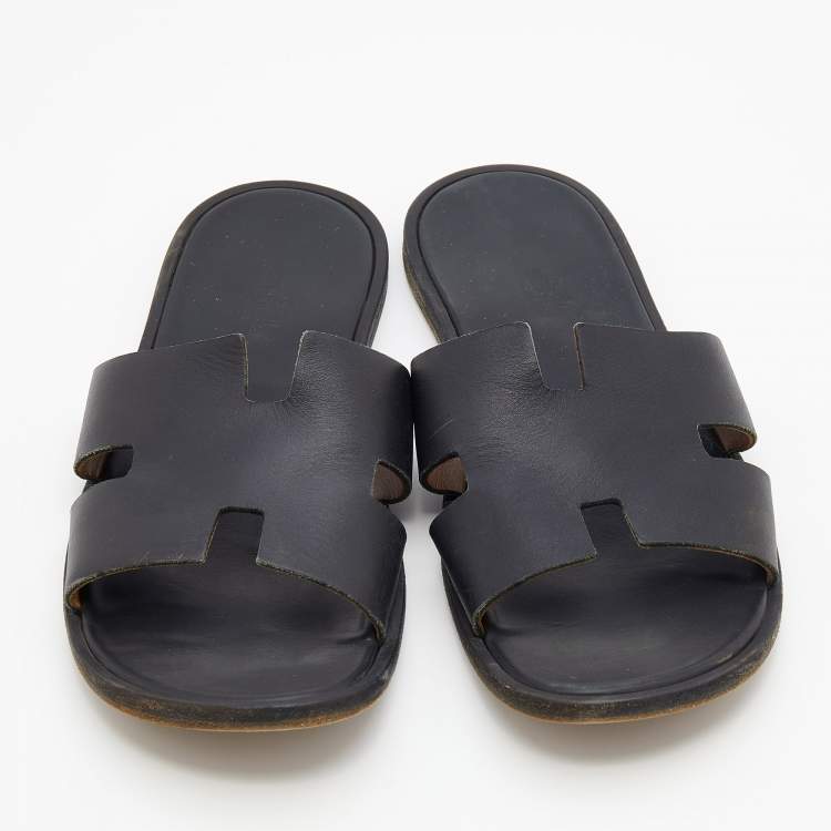 Pre Owned Hermes Black Leather Izmir Flat Slides Size 47