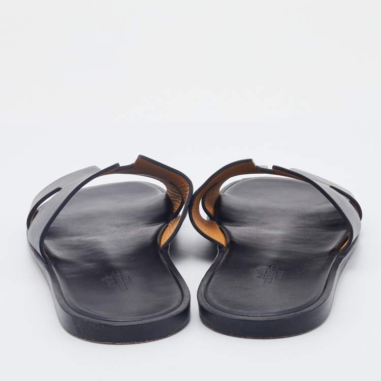 Pre Owned Hermes Black Leather Izmir Flat Slides Size 42.5