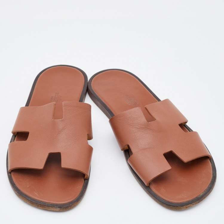 Pre Owned Hermes Brown Leather Izmir Flat Slides Size 42