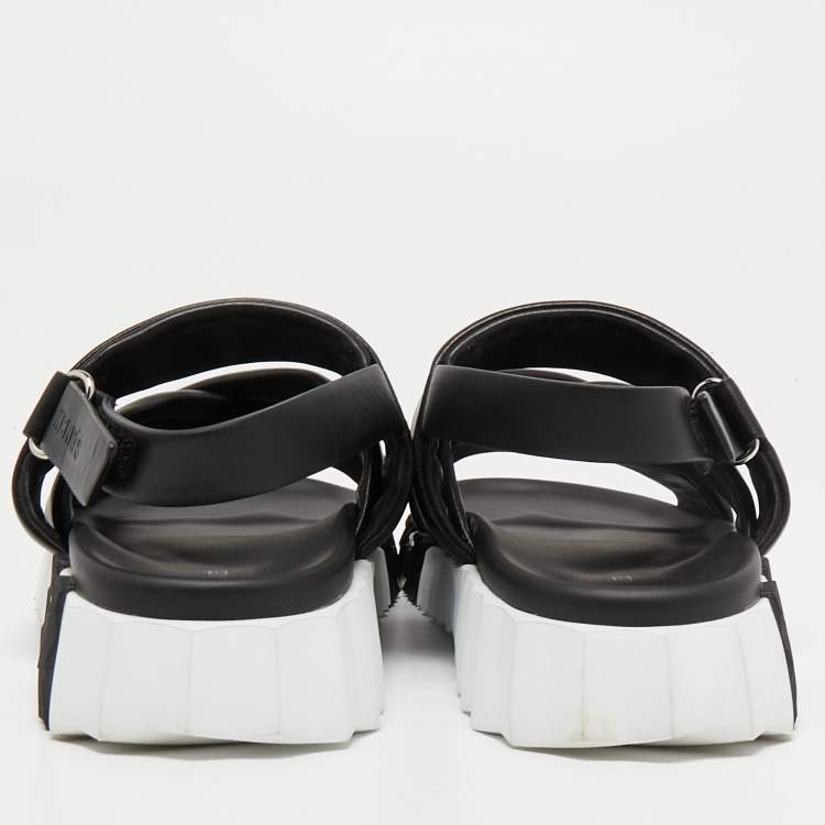 Pre Owned Hermes Black Leather Electric Sandals Size 41