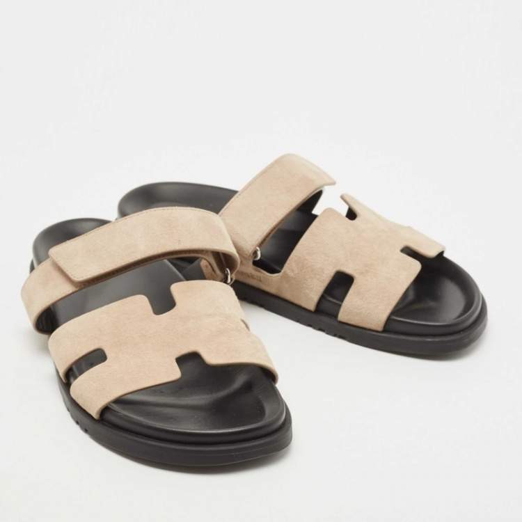 Pre Owned Hermes Beige Suede Chypre Sandals Size 41.5