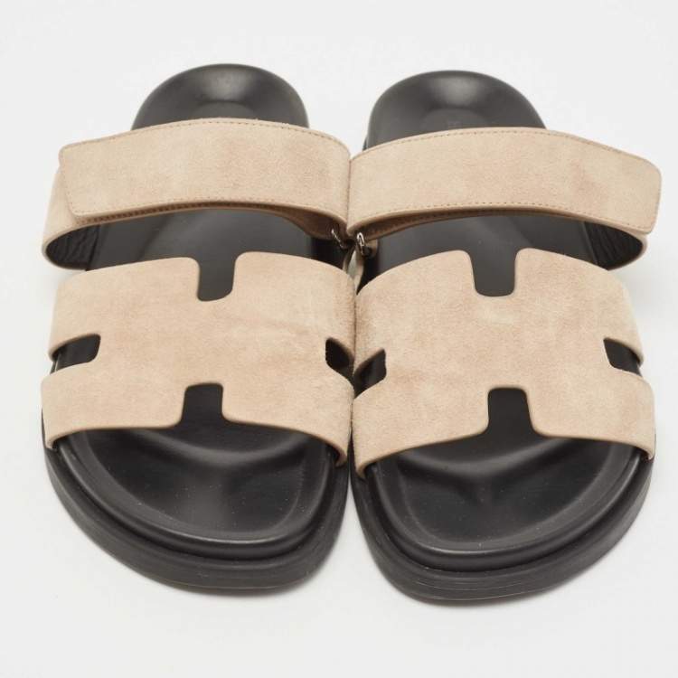 Pre Owned Hermes Beige Suede Chypre Sandals Size 41.5