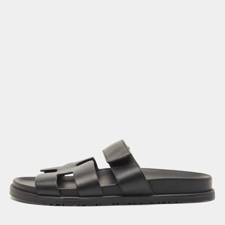 مملوكة مسبقًا Hermes Black Leather Chypre Sandals Size 38