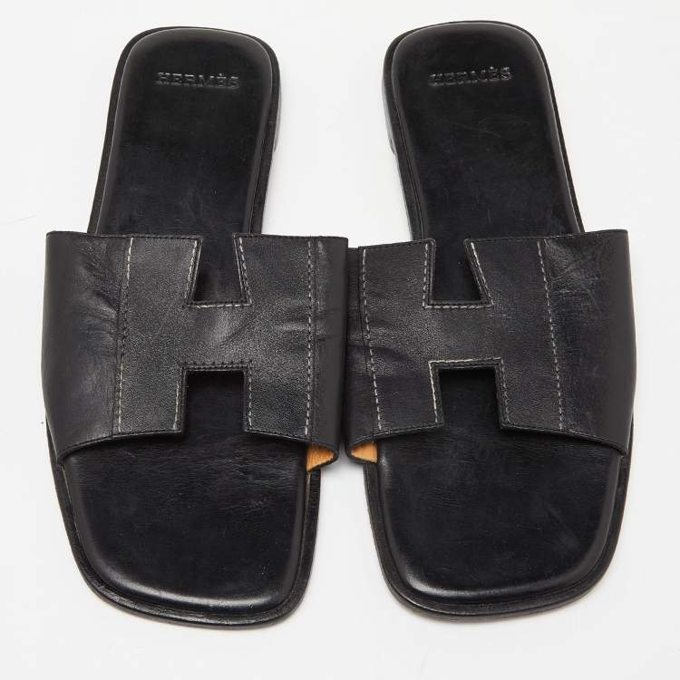 Pre Owned Hermes Black Leather Slides Size 40