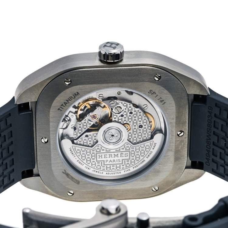 Pre Owned Hermes Grey Titanium Rubber H08 SP1.471 Men's Wristwatch 39 mm