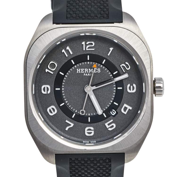 Pre Owned Hermes Grey Titanium Rubber H08 SP1.471 Men's Wristwatch 39 mm