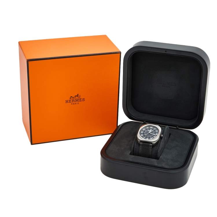 Pre Owned Hermès Black Titanium Fabric H08 W049432WW00 Men's Wristwatch 39 mm