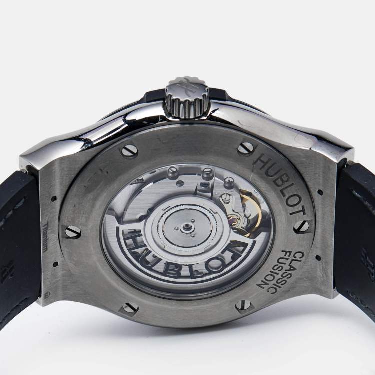 Pre Owned Hublot Grey Titanium Alligator Rubber Classis Fusion 542.NX.1171.RX Men's Wristwatch 42 mm