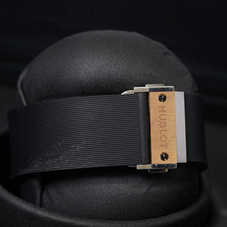 Pre Owned Hublot Classic Fusion 511.NO.1181.RX Automatic Black Titanium Men's Wristwatch 45 mm