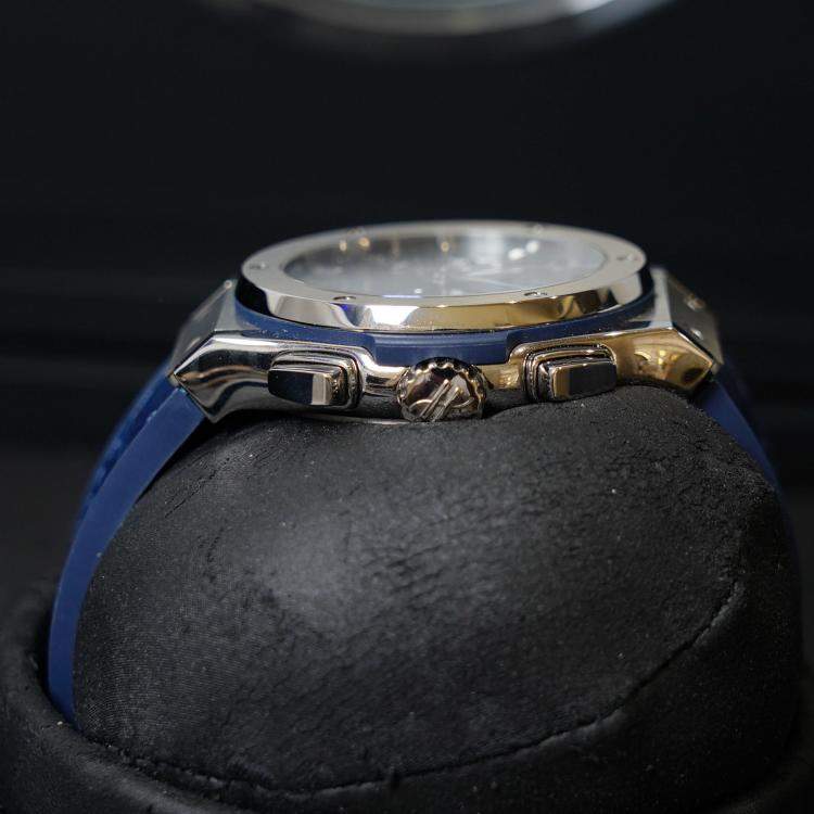 مملوكة مسبقًا Hublot Classic Fusion 541.NX.7170.LR Automatic Blue Titanium Men’s Wristwatch 42 mm