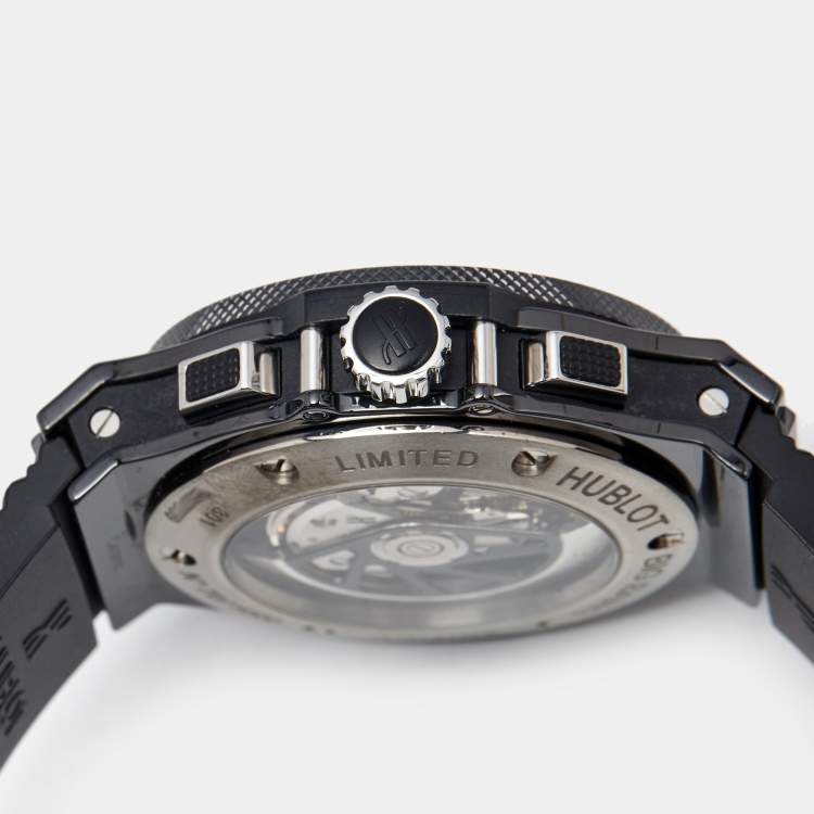 Pre Owned Hublot Luna Rosa Limited Edition Big Bang 301.CM.131.RX.LUN06 Black Carbon Fiber Dial Ceramic Titanium Rubber Men's Wristwatch 44 mm