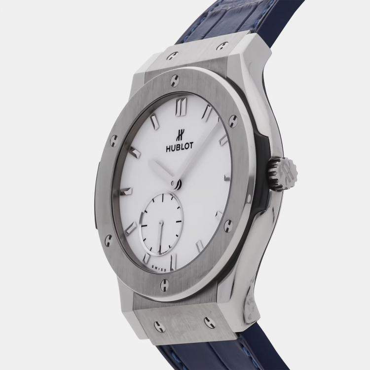 Pre Owned Hublot Classic Fusion 545.NX.2210.LR Manual Winding White Dial Titanium Men's Wristwatch 42mm