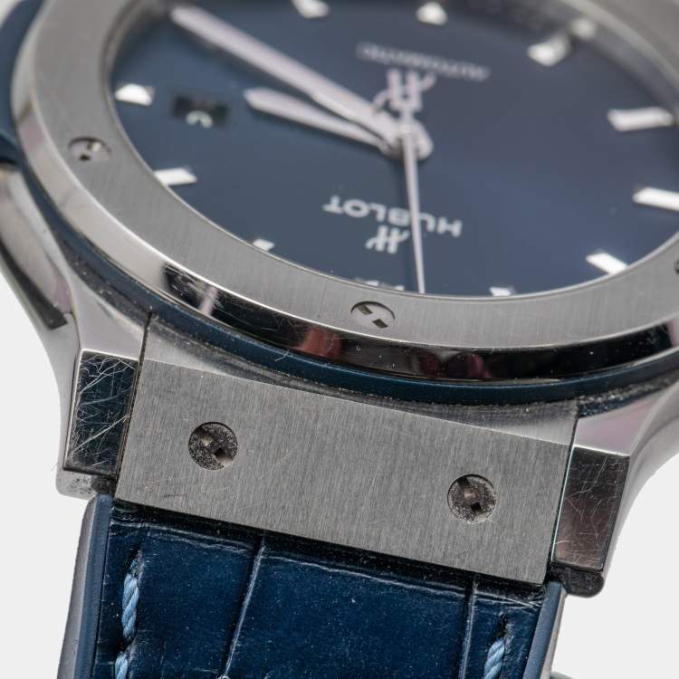 Pre Owned Hublot Blue Titanium Rubber Classic Fusion 541.NX.7170.LR Automatic Men's Wristwatch 42 mm