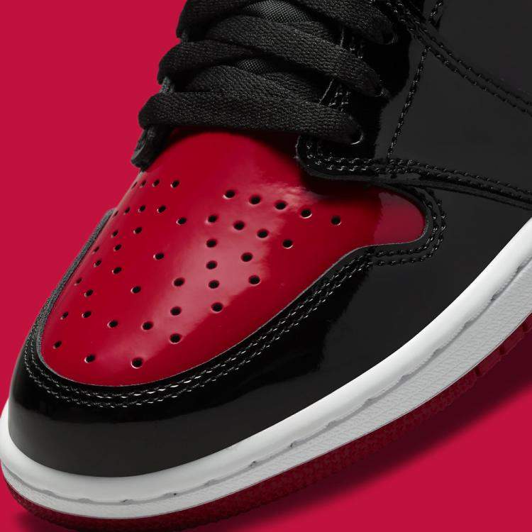 Pre Owned Jordan 1 High Patent Bred Sneakers Size US 7 (EU 40)