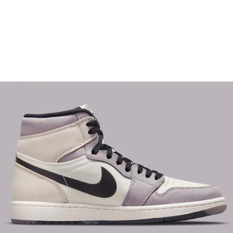 Pre Owned Jordan 1 Gore-Tex Light Bone Sneakers Size US 9 (EU 42.5)