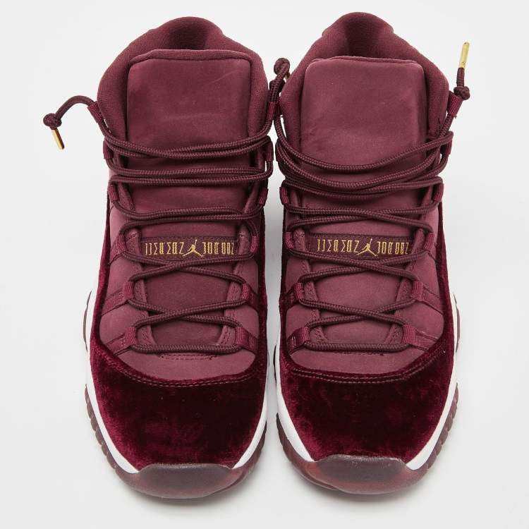 Pre Owned Air Jordan Burgundy Velvet Jordan 11 Retro Heiress Sneakers Size 41
