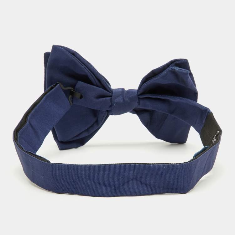 Pre Owned Lanvin Blue Silk Classic Bow Tie