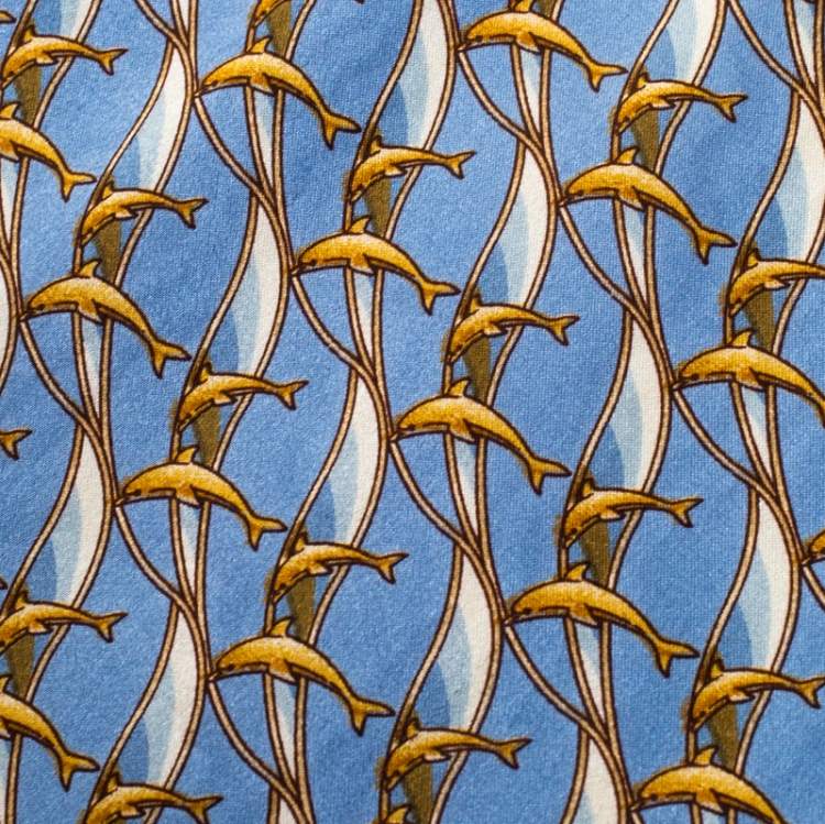 مملوكة مسبقًا Lanvin Vintage Blue and Gold Dolphin Print Silk Tie