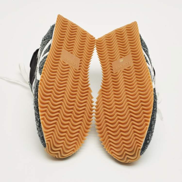 Pre Owned Loewe Grey/Black Suede and Nylon Flow Runner 2.0 Sneakers Size 42