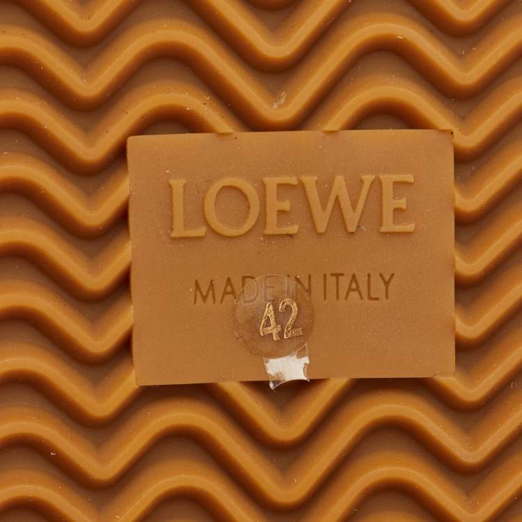 Pre Owned Loewe Flow Runner 2.0 Size 42 Beige/Black Nylon and Suede Low Top Sneakers