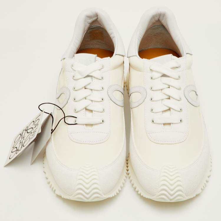 مملوكة مسبقًا Loewe Flow Runner 2.0 Size 42 White Nylon and Suede Low Top Sneakers