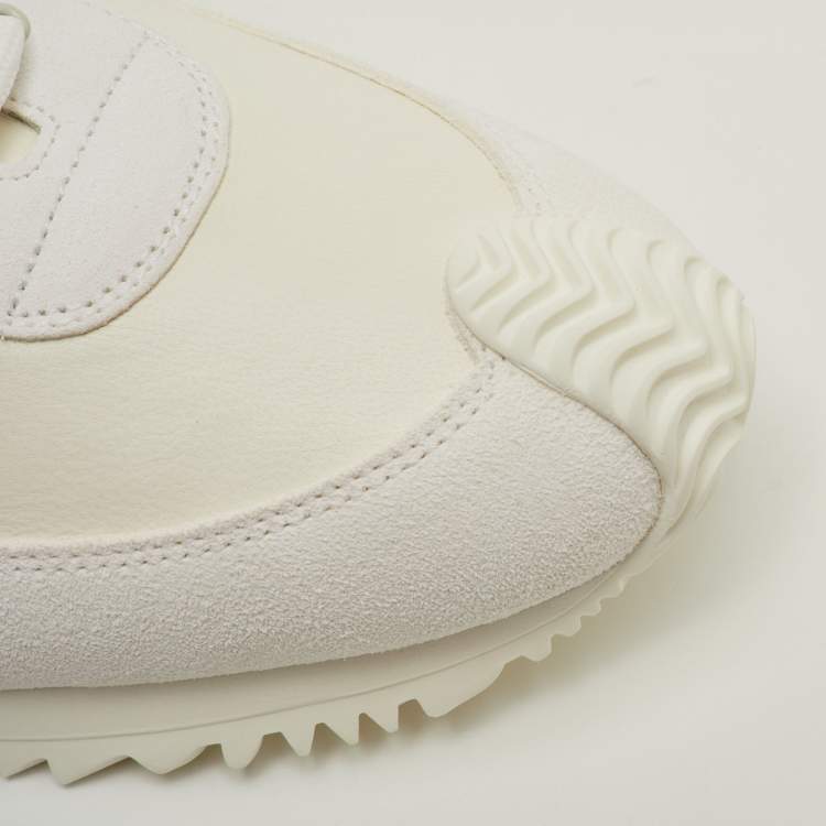 مملوكة مسبقًا Loewe Flow Runner 2.0 Size 42 White Nylon and Suede Low Top Sneakers