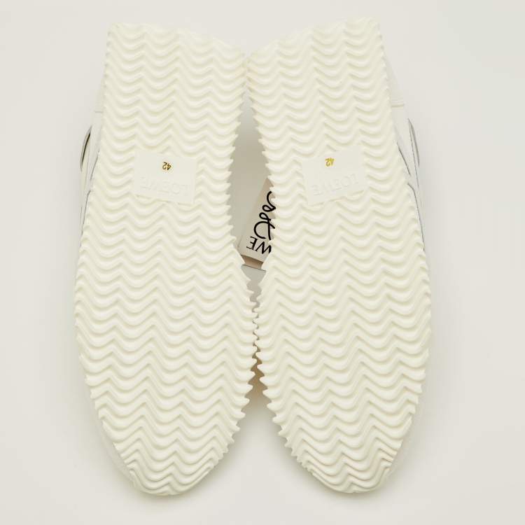 مملوكة مسبقًا Loewe Flow Runner 2.0 Size 42 White Nylon and Suede Low Top Sneakers