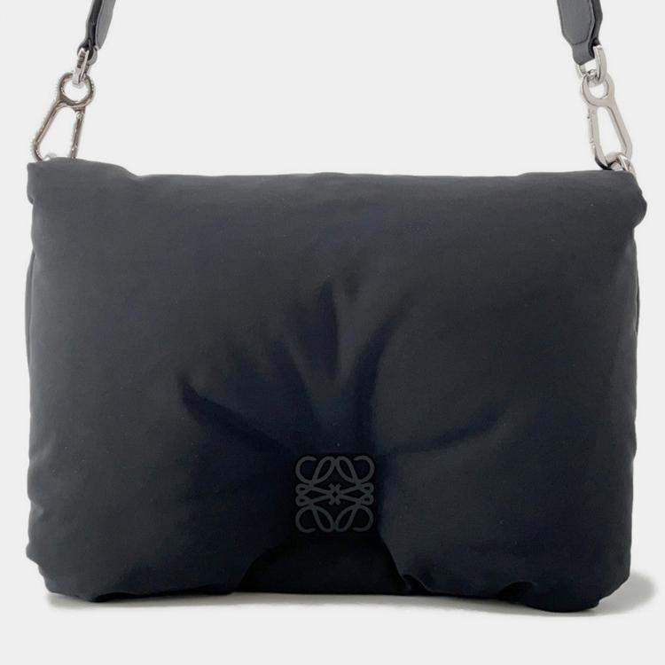مملوكة مسبقًا Loewe Goya Puffer Messenger Bag Shoulder Bag Black Nylon